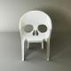 "Souviens toi que tu vas mourir" (Remember that you will die) chair