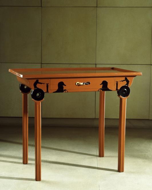 Table aux chars, circa 1915 by Eileen Gray