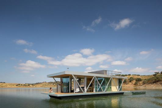 Floating House by Friday SA
