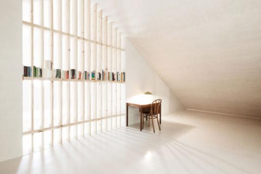 Holiday Home by Pedevilla Architects