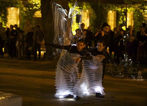 Kei Ito: Sitting the Light Fantastic