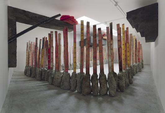 Installation view, 'Phyllida Barlow. GIG', Hauser & Wirth Somerset, 2014 © Phyllida Barlow. Courtesy the artist and Hauser & Wirth. Photo: Alex Delfanne