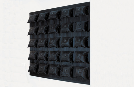 REINOSO Monochrome Respirant