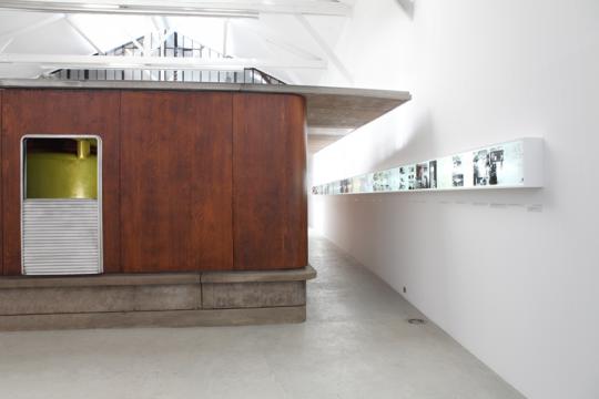 Jean Prouvé Maison Métropole Aluminium presented by Galerie Patrick Seguin
