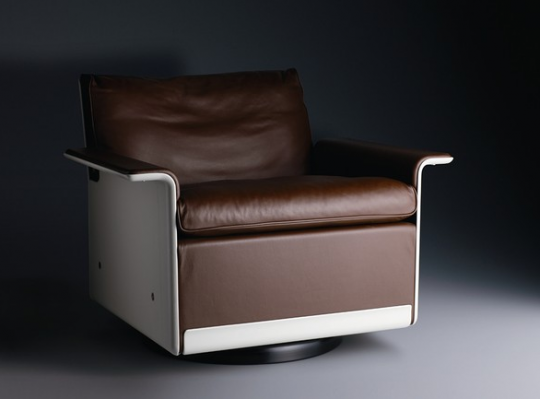 The 620 Chair Series