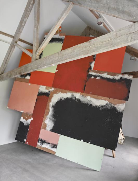 Installation view, 'Phyllida Barlow. GIG', Hauser & Wirth Somerset, 2014 © Phyllida Barlow. Courtesy the artist and Hauser & Wirth. Photo: Alex Delfanne