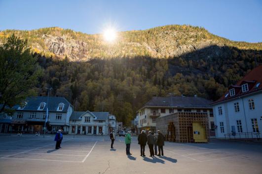 Giant Mirrors Brings Norwegian Town Out of the Dark