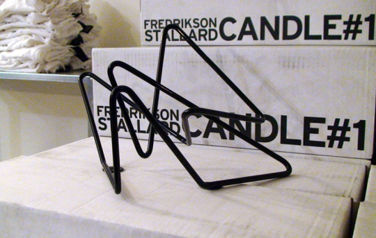 Coathook#1 by FredriksonStallard - 2003