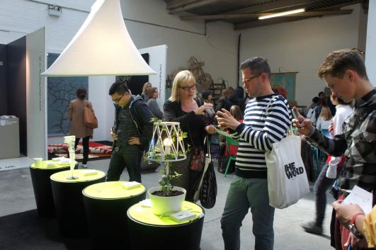 Green Lamp by Siesta 